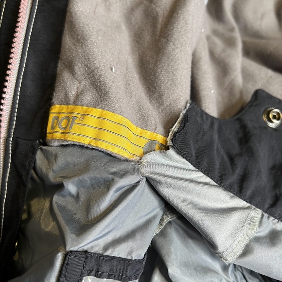 Black Dot Mens Waterproof Jacket - Picture 11 of 14